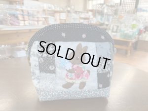画像1: GURI♡VERYパッチワークうさぎポーチ両フック（ブラック・チョコ立ち耳）