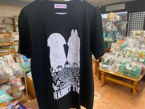 画像1: ウサロック：Tシャツ（黒・ピンクなふたり）Mサイズ＃２８６