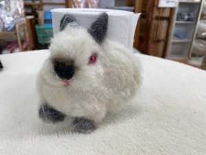 画像2: MI KI 羊毛ブローチ（立ち耳・ヒマラヤン)