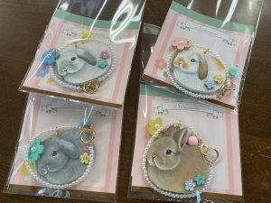 画像3: Sora.mimiお座りうさぎのバッグチャーム（ブロークンオレンジ垂れ耳）